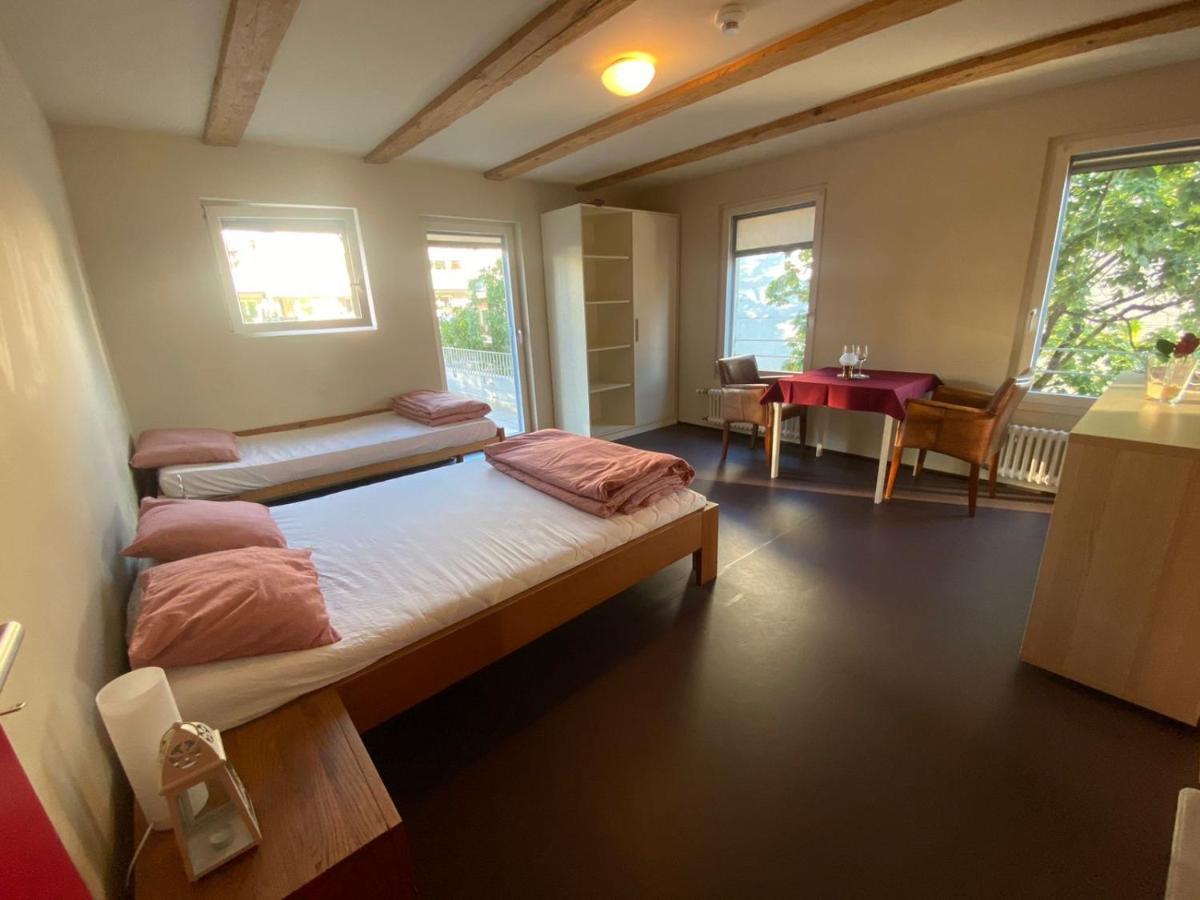 Zyba-Hotelzimmer-Vermietung Aesch Kanton Luzern Экстерьер фото